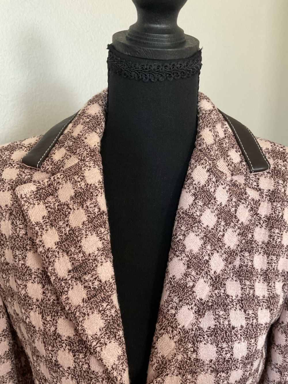 St. John Collection Brown and cream Tweed and leather Zip-Front Blazer - Picture 3 of 7